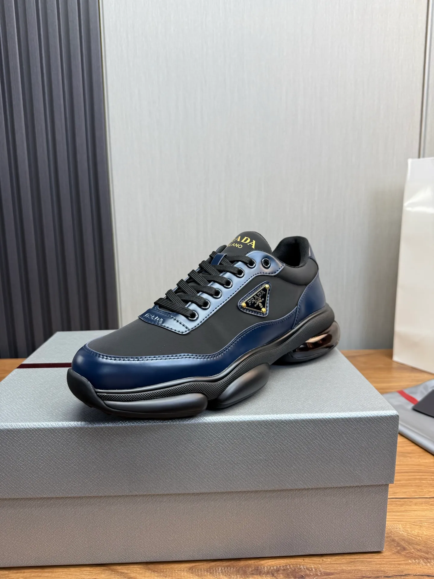 Men's shoes 💰660💰 [PRADA] Men's shoes are popular in the counter, official website is synchronized, 1 high-quality shipment ✔️Original cowhide upper + cowhide lining, 1🆚1 replica, original sole, 38-45 (45 customized, non-refundable)